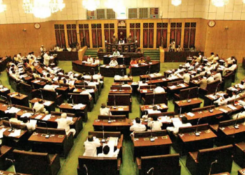 দুটাতকৈ অধিক সন্তান থকাসকলৰ বাবে সুখবৰ! বিধানসভাত গৃহীত বিধেয়ক