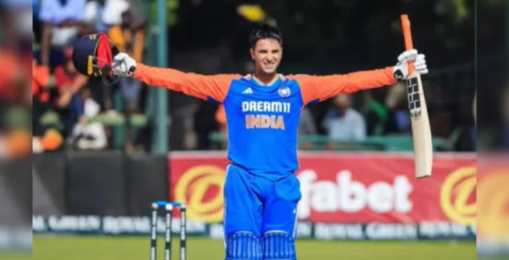 ভাৰতীয় দলৰ বিস্ফোৰক বাঁওহতীয়া বেটাৰ অভিষেক শৰ্মাই ৰচিলে ইতিহাস