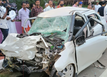 ভয়াৱহ পথ দুৰ্ঘটনাত নৱবিবাহিত দম্পতীৰ লগতে পৰিয়ালৰ চাৰিজন সদস্যৰ মৃত্যু