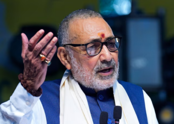 নীতিশ কুমাৰ-নবীন পাটনায়কক দিব লাগে ভাৰত ৰত্ন : কেন্দ্ৰীয় মন্ত্ৰী গিৰিৰাজ সিঙৰ এই দাবী
