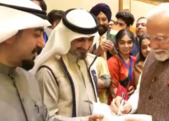 আৰবী ভাষাত ৰামায়ণ-মহাভাৰত অনুবাদ কৰা ব্যক্তিক সাক্ষাৎ প্ৰধানমন্ত্ৰী মোদীৰ