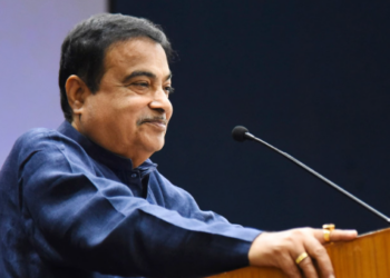 ‘লিভ-ইন ৰিলেচনশ্বিপ তথা সমকামী বিবাহে ধ্বংস কৰে সামাজিক পৰিৱেশ’- নিতিন গাডকাৰী