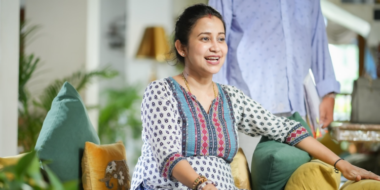 মাতৃত্বৰ গৌৰৱেৰে গৌৰম্বাৱিত বৰষা ৰাণী, জীৱনলৈ আগমন ঘটিল নতুন আলহীৰ