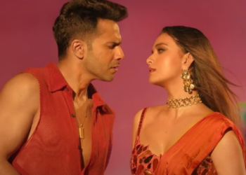 ‘বেবী জন’ৰ সফলতা কামনা কৰি মহাকালত বৰুণ-কীৰ্থি