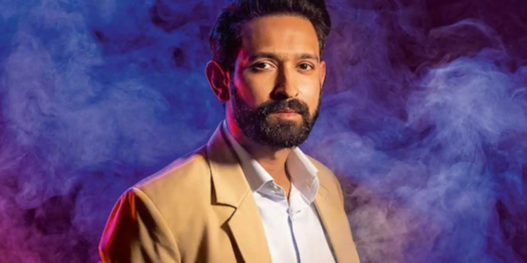 12th Fail ছবিৰ জৰিয়তে অনুৰাগীৰ হৃদয় জিনা বিক্ৰান্ত মেছিয়ে বিদায় জনালে অভিনয়ক