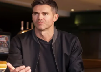 জেমছ এণ্ডাৰছনৰ শ্ৰেষ্ঠ প্লেয়িং ১১; দলত চাৰিগৰাকী ভাৰতীয় ক্ৰিকেটাৰ