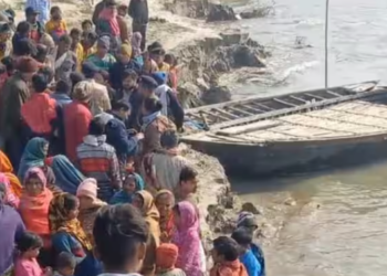 ১৭ জন লোকেৰে ভৰা নাও ডুবিল নৈত; তিনিজনৰ মৃতদেহ উদ্ধাৰ, কেইবাজনো সন্ধানহীন