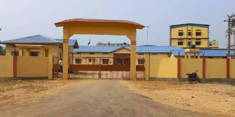 গোৱালপাৰা ট্ৰেনজিট কেম্পৰ পৰা পলায়ন তিনিজন ৰোহিংগিয়াৰ