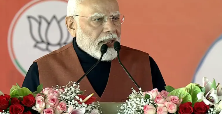 ‘বিপদ’ নহয় দিল্লীবাসীয়ে বিচাৰে উন্নয়ন : AAPক ক্ষুৰধাৰ সমালোচনা প্ৰধানমন্ত্ৰী মোদীৰ
