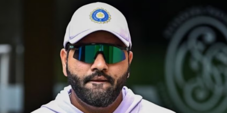 ৰোহিত শৰ্মাৰ পূৰ্বে কোনজন ভাৰতীয় অধিনায়কক মূল একাদশৰ পৰা বাহিৰ কৰা হৈছিল?