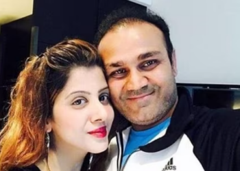 বিবাহৰ ২০ বছৰৰ অন্তত আউল লাগিব নেকি এই ক্ৰিকেটাৰৰ সংসাৰত?