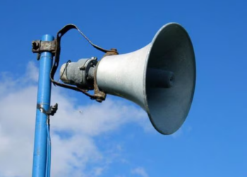 ধৰ্মীয় স্থান প্ৰাৰ্থনাৰ বাবে, লাউডস্পীকাৰ ব্যৱহাৰ কৰাটো কোনো অধিকাৰ নহয়: উচ্চ ন্যায়ালয়