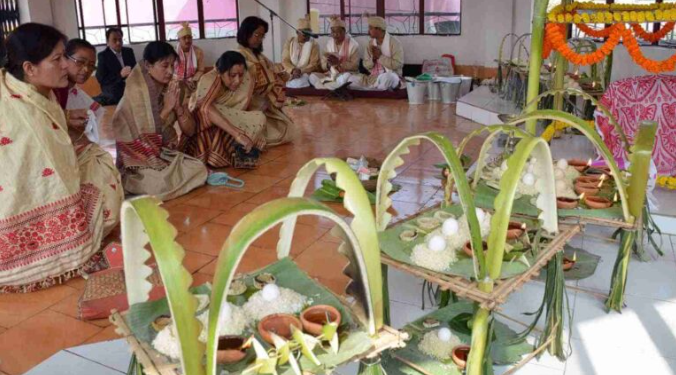 আজি টাই আহোমসকলৰ পৰাম্পৰাগত উৎসৱ মে-ডাম-মে-ফি, কিয় পালন কৰা হয় এই উৎসৱ?