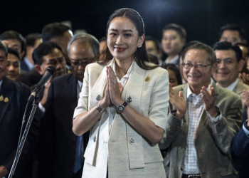 ৪২ কোটি টকাৰ ঘড়ী, ১৭ কোটি টকাৰ হেণ্ডবেগ… আশ্বৰ্যজনক সম্পত্তিৰ গৰাকী এইগৰাকী প্ৰধানমন্ত্ৰী