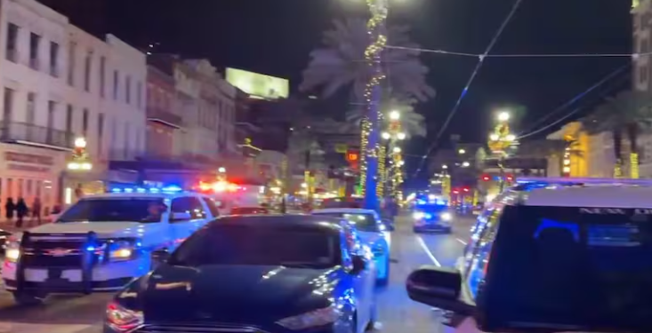 নতুন বছৰৰ আনন্দ-উল্লাসৰ মাজতেই তীব্ৰবেগী বাহনৰ খুন্দাত মৃত্যু ১০ জনৰ