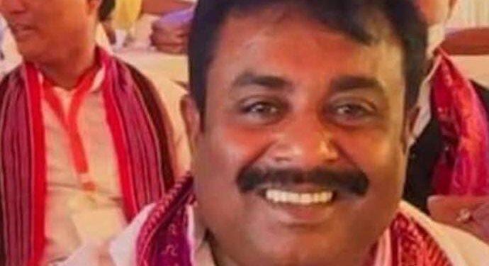 দুৰ্ঘটনা নে অন্য কিবা? নিশা কি হৈছিল বিজেপি নেতাৰ সৈতে?