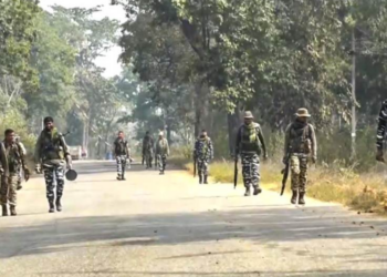ভয়ংকৰ সংঘৰ্ষ; নিৰাপত্তাৰক্ষীৰ গুলীত নিহত ৩১ গৰাকী মাওবাদী, ২ জন জোৱান শ্বহীদ