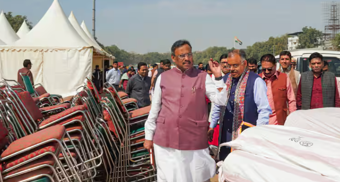 দিল্লীৰ মুখ্যমন্ত্ৰীৰ শপত গ্ৰহণ অনুষ্ঠানৰ সময় সলনি! কোন হ’ব মুখ্যমন্ত্ৰী?