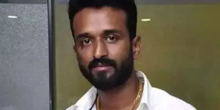 হিট ছবি উপহাৰ দিয়া প্ৰযোজকে কৰিলে আত্মহত্যা