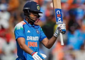 আহমেদাবাদত উজলিল শুভমন গিল; গঢ়িলে পাঁচটা ডাঙৰ অভিলেখ