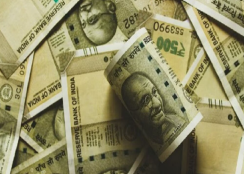 হোলীৰ পূৰ্বে মহাৰাষ্ট্ৰৰ চৰকাৰী কৰ্মচাৰীক দিলে ডাঙৰ উপহাৰ; ১২ শতাংশ বৃদ্ধি DA