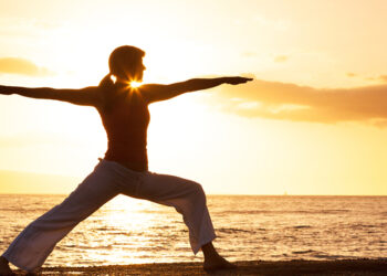 স্বাস্থ্য উন্নত কৰিবলৈ পুৱাৰ ভাগতে কৰক এই ৫ যোগাসন…