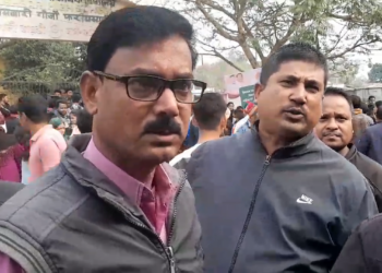 হাইস্কুল শিক্ষান্ত পৰীক্ষা কেন্দ্ৰত অঘটন, ৰাইজৰ ৰোষত প্ৰধান শিক্ষক