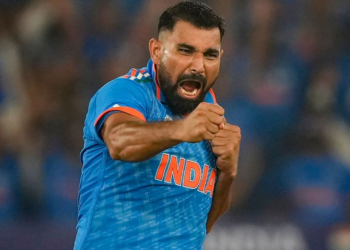 অপ্ৰতিৰোধ্য মহম্মদ ছামী; এদিনীয়া ক্ৰিকেটত গঢ়িলে অনন্য অভিলেখ