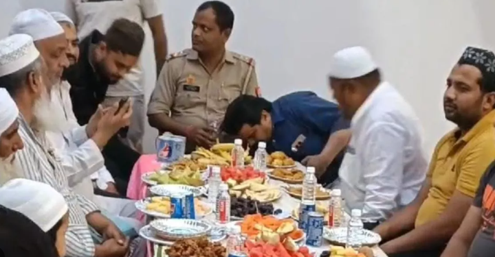 থানাত ইফতাৰ পাৰ্টি আয়োজন কৰি বিপদত SI, ভিডিঅ’ ভাইৰেল হোৱাৰ পিছতেই হুলস্থুলীয়া পৰিস্থিতি!