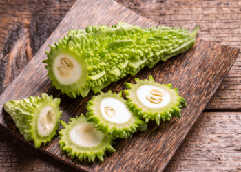 তিতা কেৰেলাৰ উপকাৰীতাৰ বিষয়ে জানো আহক