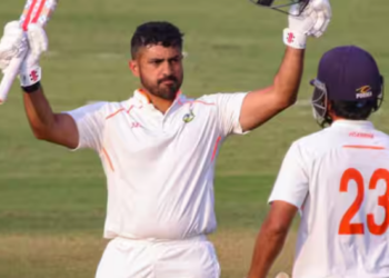 দুৰ্দান্ত ফৰ্ম অব্যাহত… ৰঞ্জী ট্ৰফীৰ ফাইনেলতো শতক অৰ্জন কৰুণ নায়াৰৰ