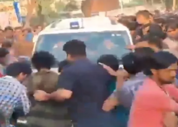 বিশ্ববিদ্যালয়ৰ ভিতৰত শিক্ষা মন্ত্ৰীক আক্ৰমণ! SFIৰ বিৰুদ্ধে গুৰুতৰ অভিযোগ