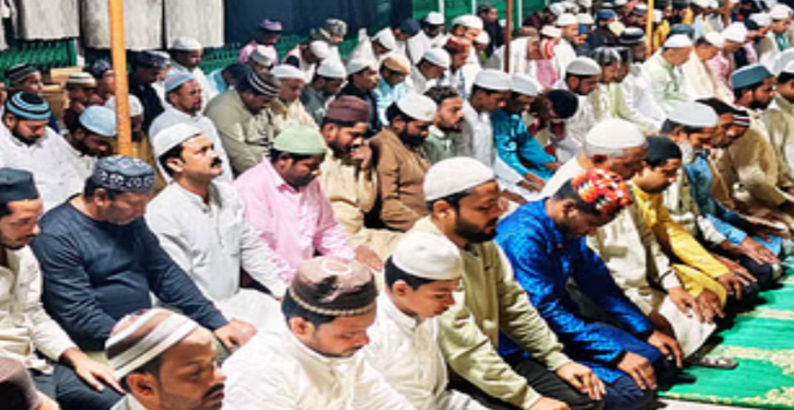 এটা মছজিদত নামাজ পঢ়াত নিষেধাজ্ঞা; নিৰ্দেশ অমান্য কৰিলে বিহা হ’ব ১ কোটিৰ জৰিমনা