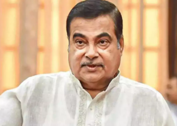 ‘যদি মুছলমান সম্প্ৰদায়ৰ পৰা IAS আৰু IPS ওলাই আহে,  তেন্তে সেয়া সমাজৰ বাবে ভাল বাৰ্তা’: নীতিন গাডকাৰী