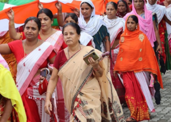 নাৰী দিৱসৰ দিনাই লাখ লাখ মহিলালৈ উপহাৰ, মাহিলী দিব ২৫০০কৈ টকা