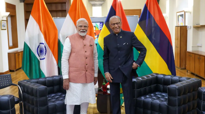 ১১ বছৰত ২১ খন দেশৰ দ্বাৰা সৰ্বোচ্চ সন্মানেৰে সন্মানিত প্ৰধানমন্ত্ৰী মোদী
