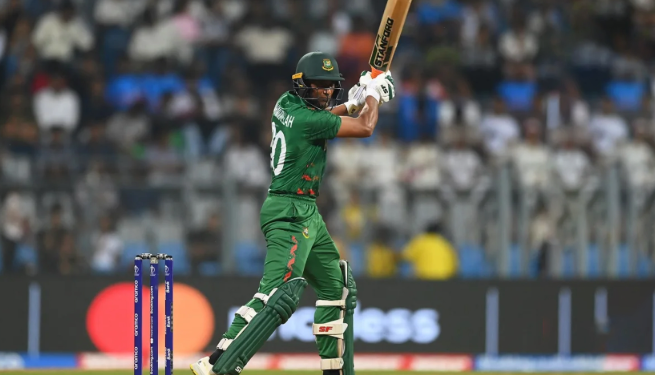 আন্তঃৰাষ্ট্ৰীয় ক্ৰিকেটৰ পৰা হঠাতে বিদায় বাংলাদেশৰ কিংবদন্তি ক্ৰিকেটাৰৰ, বিশ্বকাপত অৰ্জন ৩টা শতক