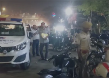 হাস্পতালৰ ভিতৰত প্ৰৱেশ কৰি সঞ্চালকক গুলীয়াই হত্যা দুৰ্বৃত্তৰ