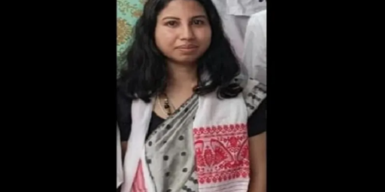 প্ৰাক্তন মন্ত্ৰী ভৃগু ফুকনৰ একমাত্ৰ কন্যা উপসা ফুকনৰ মৃত্যু