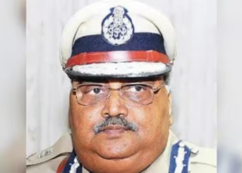 নিজ বাসগৃহতে লুতুৰি-পুতুৰি অৱস্থাত উদ্ধাৰ প্ৰাক্তন আৰক্ষী সঞ্চালক প্ৰধানৰ মৃতদেহ