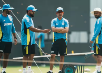 IPLৰ মাজতেই BCCIৰ কঠোৰ পদক্ষেপ; প্ৰশিক্ষকসহ তিনিজনক অপসাৰণ