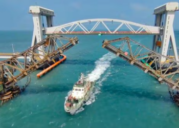 বিকাশৰ নতুন গতি; প্ৰধানমন্ত্ৰী নৰেন্দ্ৰ মোদীয়ে উদ্বোধন কৰিলে পম্বন দলং