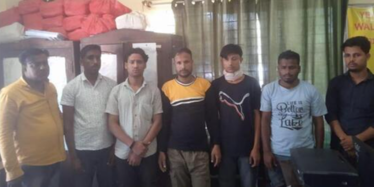 ৱাকফৰ বিৰুদ্ধে প্ৰতিবাদৰ সময়ত আৰক্ষীক আক্ৰমণ কৰা ৭ জনক গ্ৰেপ্তাৰ