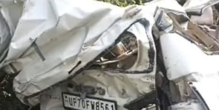 বিয়া খাই ওভতাৰ পথতেই ভয়ংকৰ দুৰ্ঘটনা; এটা পৰিয়ালৰে ৫ জনৰ মৃত্যু