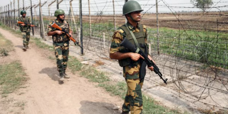 প্ৰধানমন্ত্ৰী নৰেন্দ্ৰ মোদীৰ ভ্ৰমণৰ পূৰ্বে বৃহৎ সাফল্য; BSFৰ গুলীত নিহত এজন পাকিস্তানী