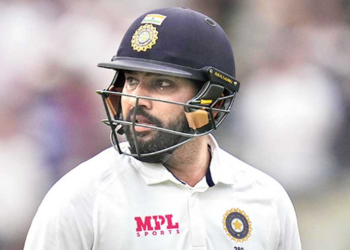 অনুৰাগীক হতচকিত কৰি হঠাৎ আন্তঃৰাষ্ট্ৰীয় টেষ্ট ক্ৰিকেটক বিদায় জনালে ৰোহিত শৰ্মাই