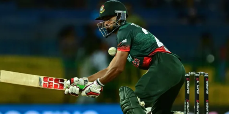 ৯ নম্বৰত বেটিং কৰিবলৈ আহি বিশ্ব অভিলেখ গঢ়িলে বাংলাদেশৰ বেটাৰে