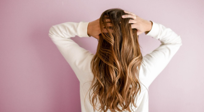 গ্ৰীষ্মকালত চুলি ভালে ৰাখিবলৈ অৱলম্বন কৰক এই উপায়…