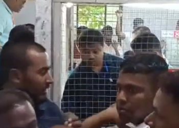 ভোটগণনাৰ মাজতেই ঠায়ে ঠায়ে অপ্ৰীতিকৰ ঘটনা…