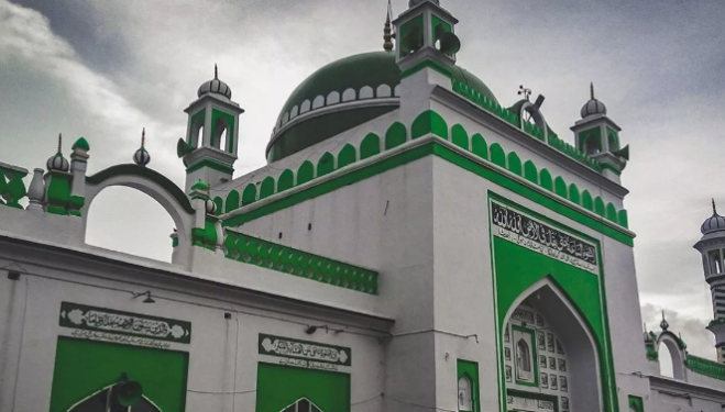 সম্ভলৰ শ্বাহী জামা মছজিদ গোচৰৰ শুনানি, পুনৰীক্ষণৰ আবেদন সম্পৰ্কে বিতৰ্কৰ সম্ভাৱনা